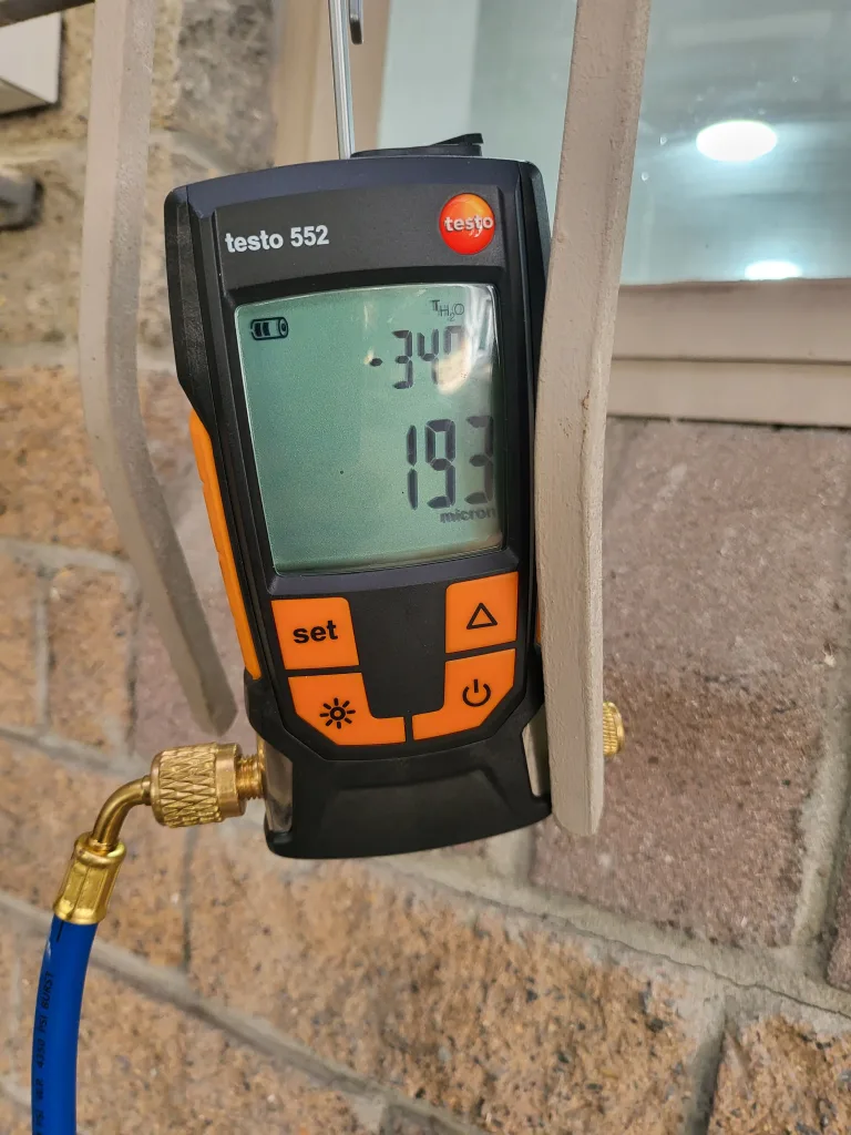 Refrigeration Evacuation Micron gauge
